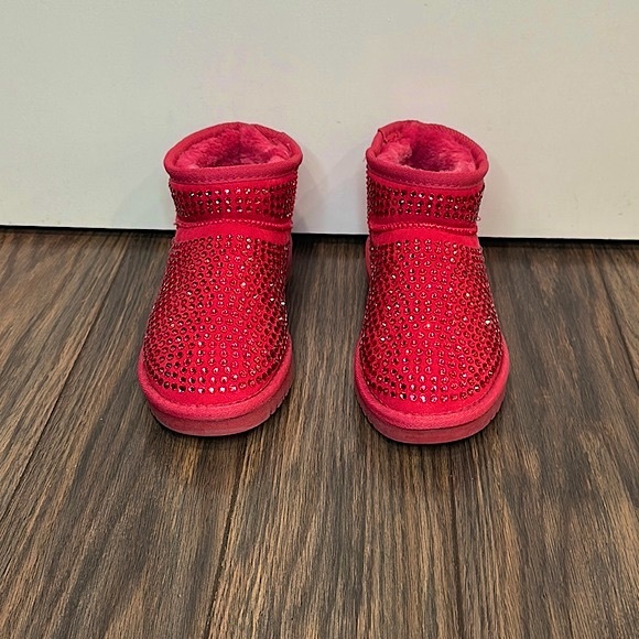 Akira Fairy Tale Pink Booties - Picture 6 of 11